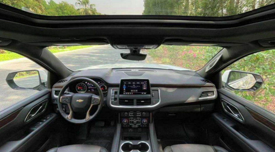 Picture Chevrolet Tahoe 2023-2024 