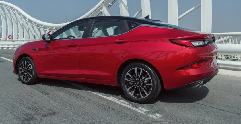 Picture JAC J7 2023-2024 